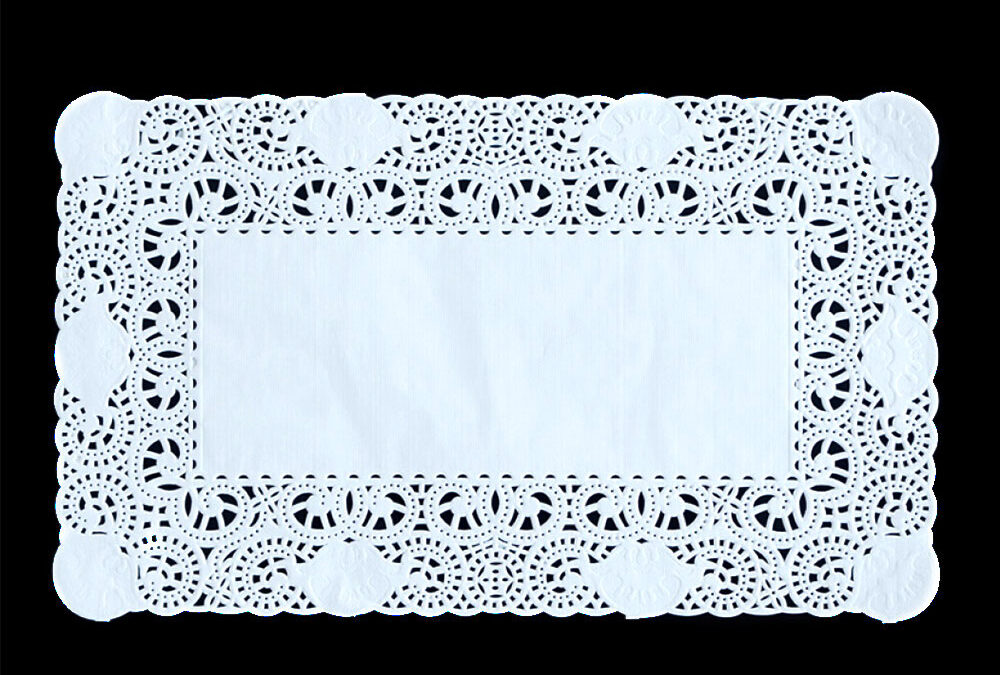 Papier dentelle rectangulaire